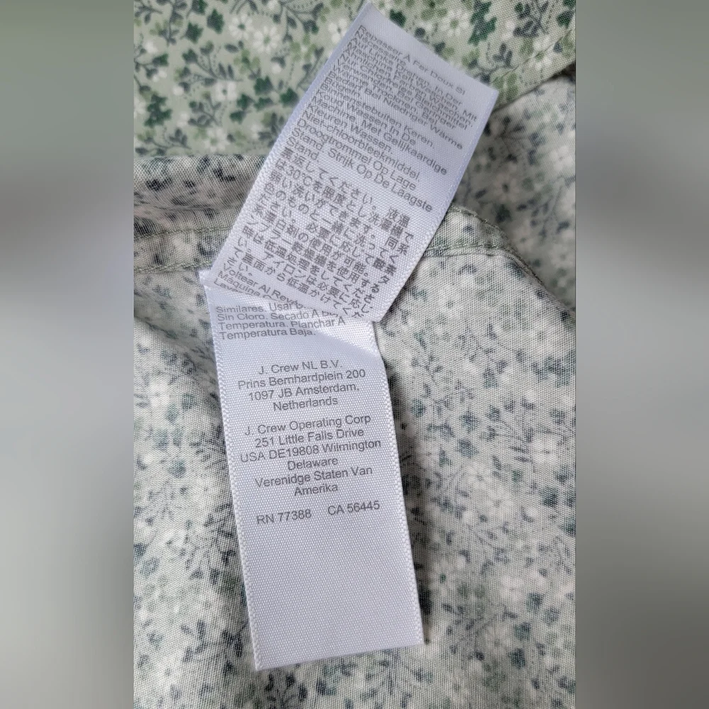 Men's Floral Patterned Shirt - Picture 7 of 9